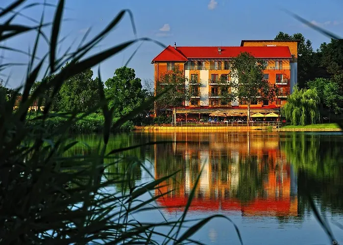 Hotel Corvus Aqua